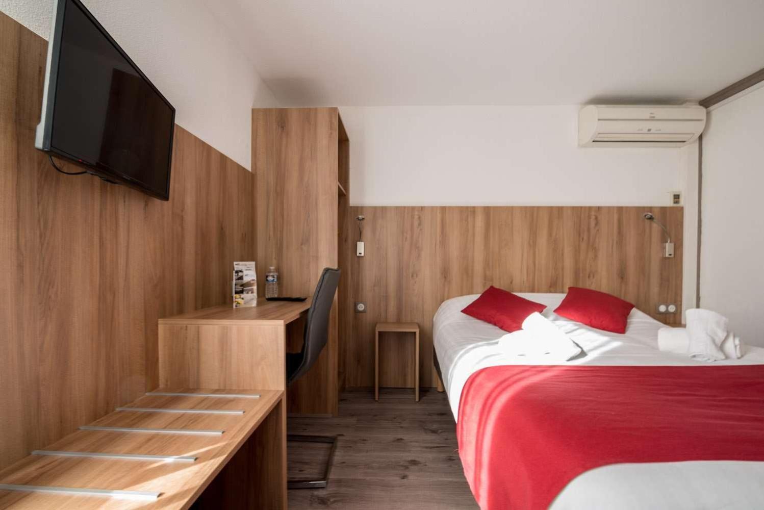 Brit Hotel Plaisance A9/A61 Нарбонн Екстер'єр фото