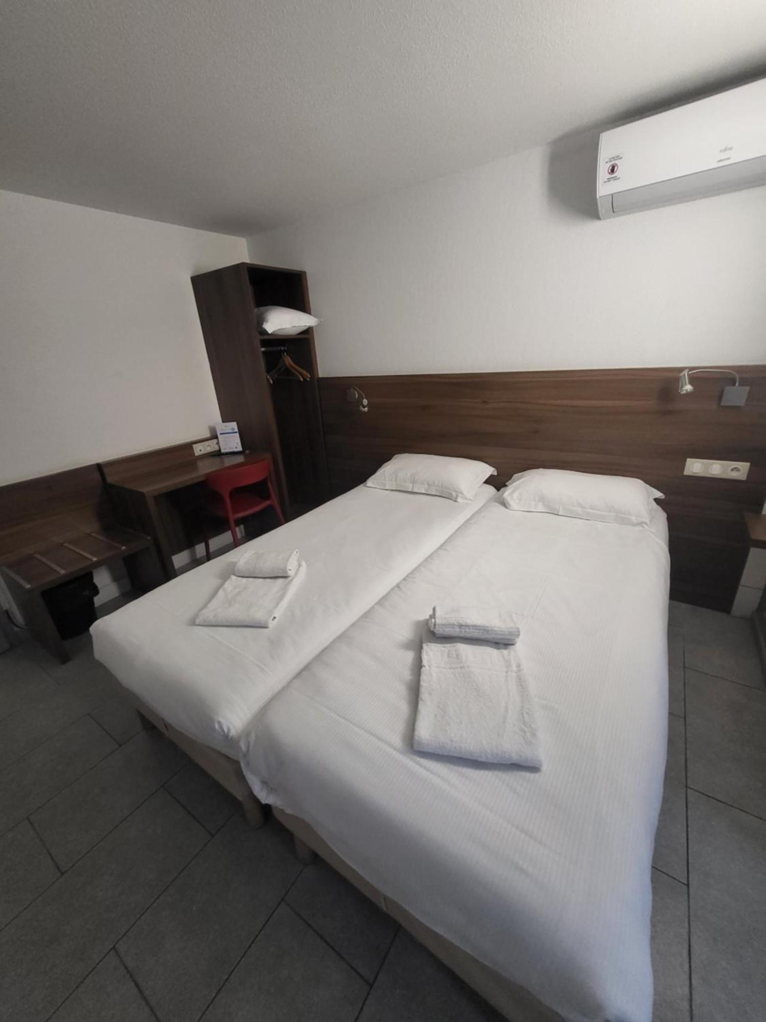 Brit Hotel Plaisance A9/A61 Нарбонн Екстер'єр фото