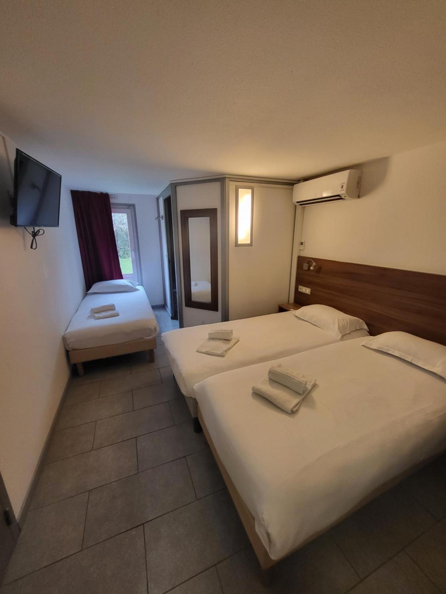 Brit Hotel Plaisance A9/A61 Нарбонн Екстер'єр фото