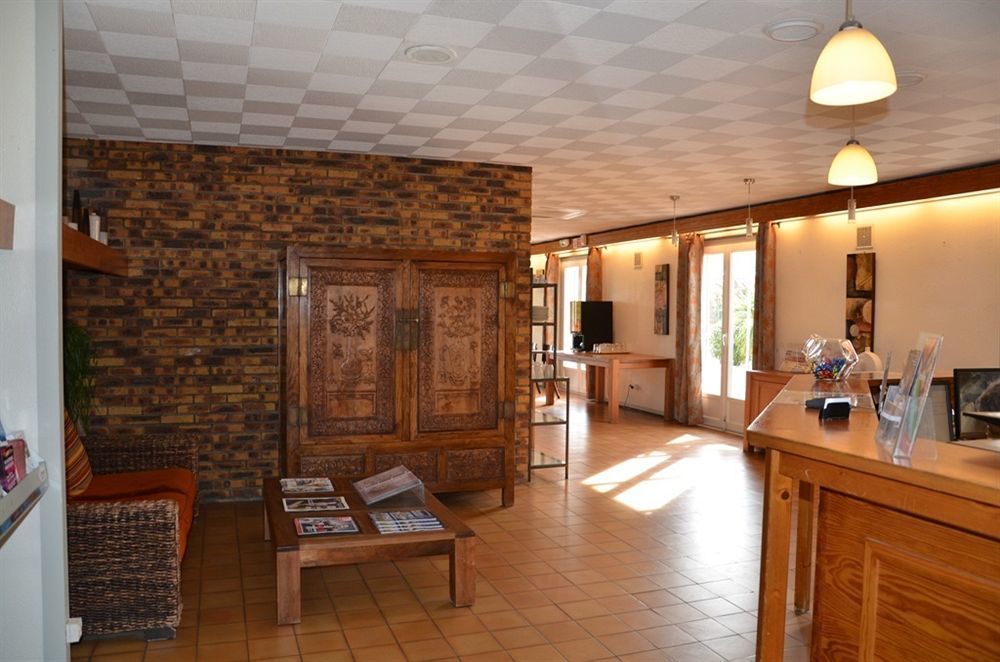 Brit Hotel Plaisance A9/A61 Нарбонн Екстер'єр фото