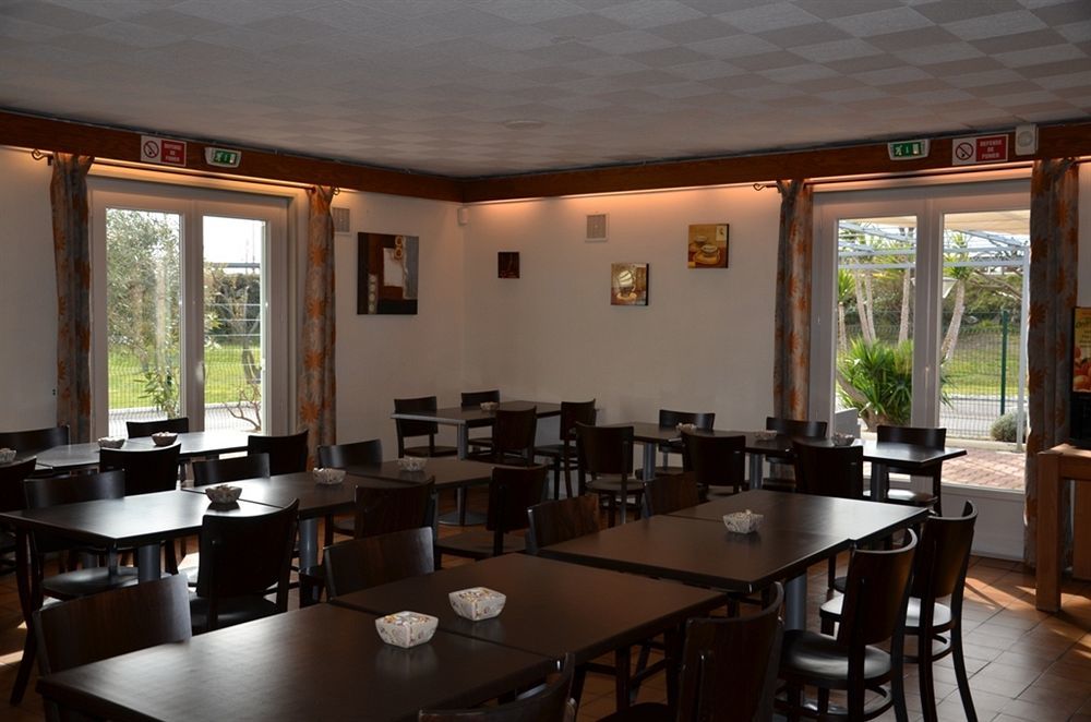 Brit Hotel Plaisance A9/A61 Нарбонн Екстер'єр фото